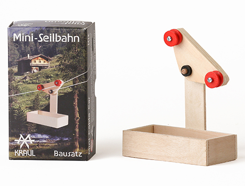 Mini Seilbahn, Schachtel und Inhalt zusammengebaut