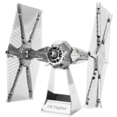 Zusammengebauter Tie Fighter