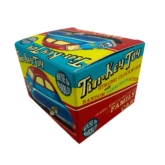 Classic Wind-Up Tin-Toy – Family Car